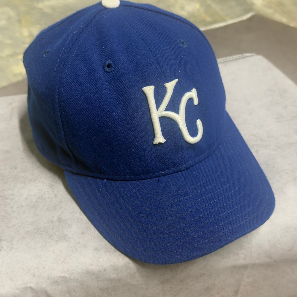 New Era 59FIFTY Kansas City Royals MLB Authentic On Field Hat Blue Fitted 7 3/8